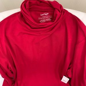 Lord and Taylor Red Turtleneck NWT Size M ❤️❣️❤️